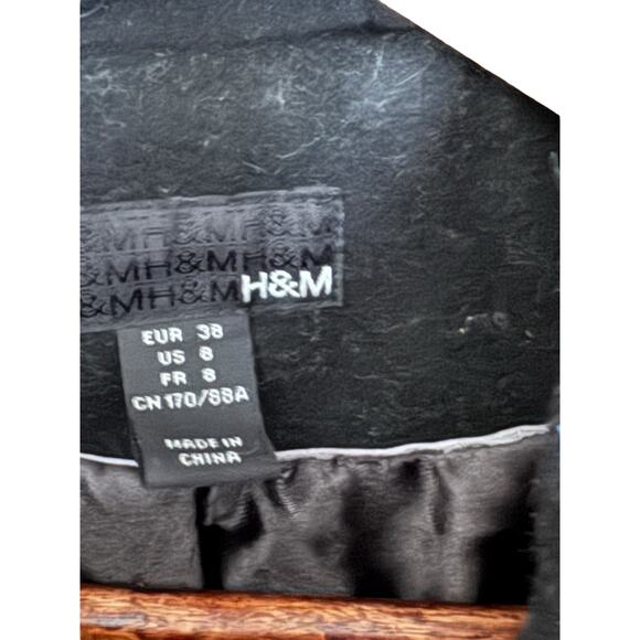 H&M Women’s Wool Blend Double Breasted Peacoat Jacket Black – Size 8 (EUR 38) - Picture 3 of 7